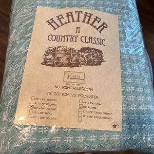 Brand new in bag Heather, a country classic tablecloth 60“ x 86“ oblong. Seafoam